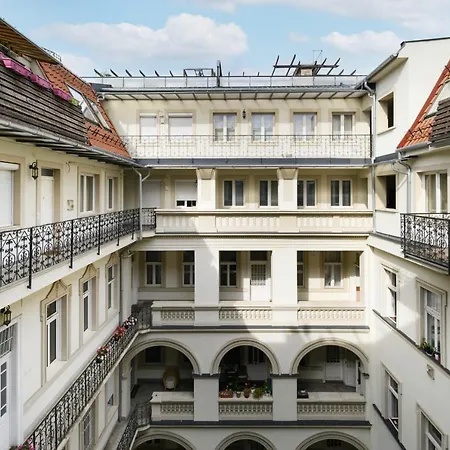 Triplex, Rooftop With Parlament View & Jacuzzi Budapest Exterior photo