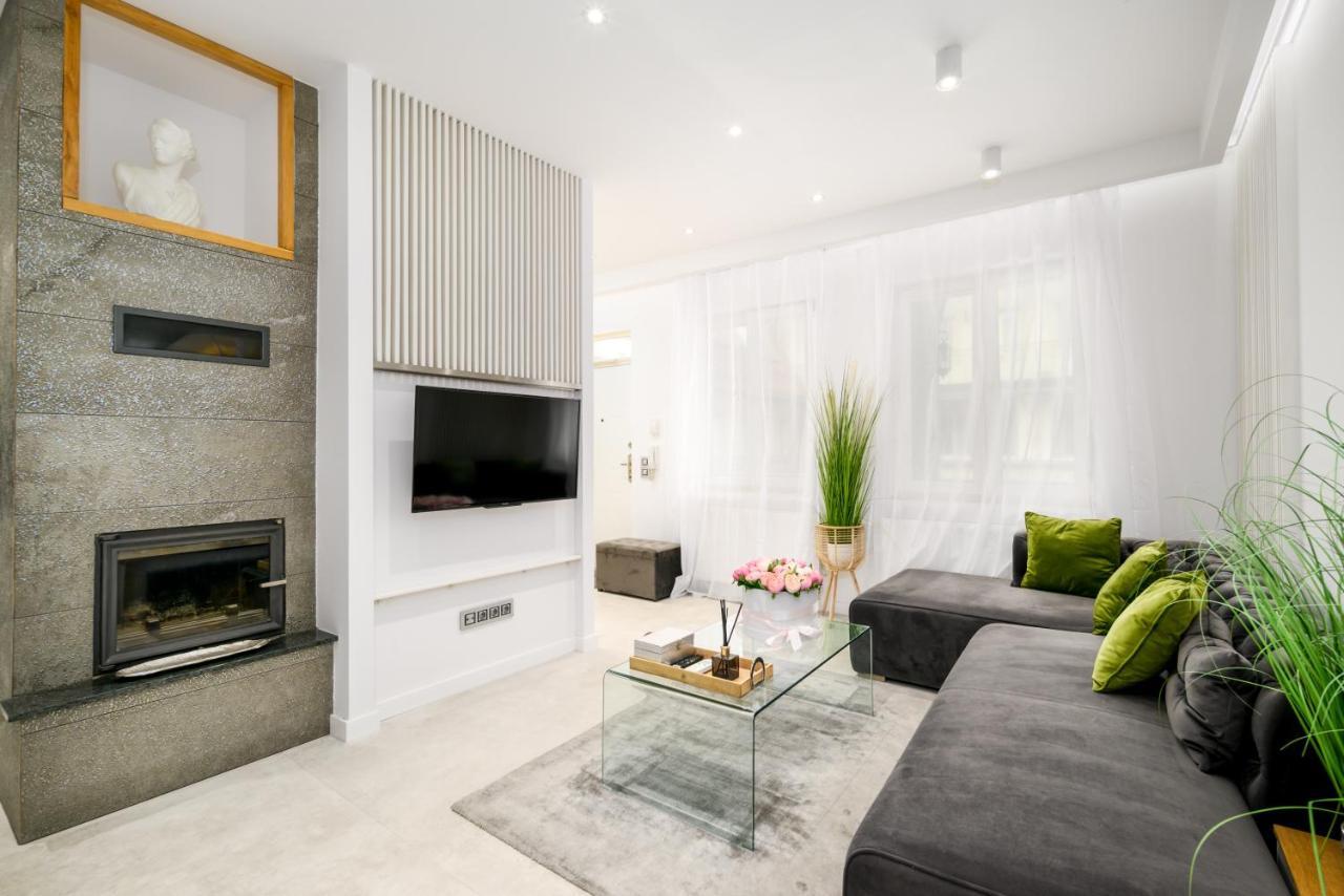 Апартаменты Triplex, Rooftop With Parlament View & Jacuzzi